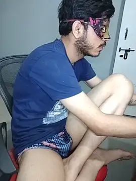 rahulkajuuu0909 online show from March 19, 7:29 pm