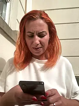 YNA ELLA online show from September 23, 10:40 am