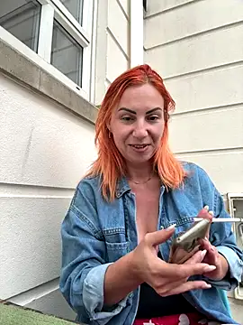 YNA ELLA online show from October 17, 8:50 am