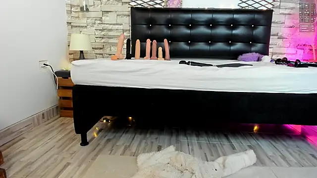 Agata  Rose online show from November 6, 7:31 am