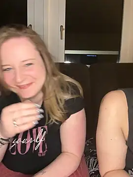 Snapshot of curvy_eina chatting on March 14, 6:29 pm curvy eina online show from March 14, 6:29 pm
