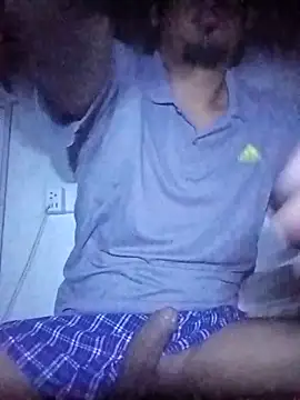 Snapshot of Pollaelectrica77 chatting on October 22, 4:24 am Pollaelectrica77 online show from October 22, 4:24 am