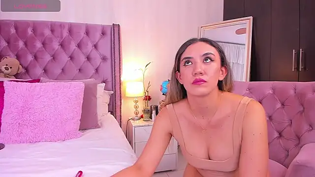 natashaleightt online show from February 28, 2:42 am