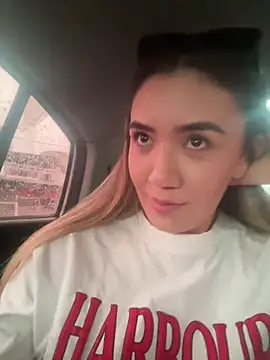 natashaleightt online show from March 2, 7:23 pm