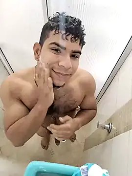 Snapshot of Javier_Hot27 chatting on February 22, 7:03 pm Javier Hot27 online show from February 22, 7:03 pm