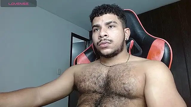 Snapshot of Javier_Hot27 chatting on March 8, 10:13 pm Javier Hot27 online show from March 8, 10:13 pm