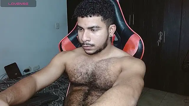 Snapshot of Javier_Hot27 chatting on March 13, 6:47 pm Javier Hot27 online show from March 13, 6:47 pm