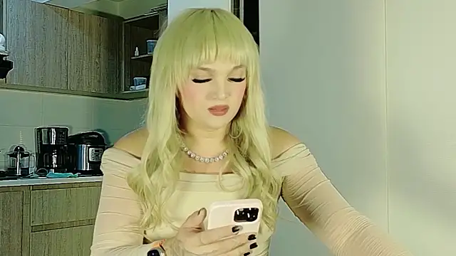 ScarletThompsonx online show from June 30, 12:00 am