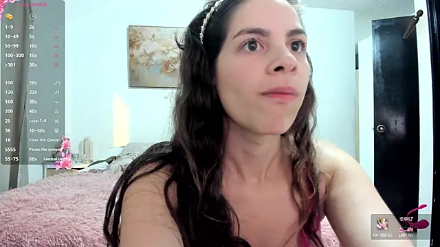 jessyegoldenn online show from March 12, 11:54 pm
