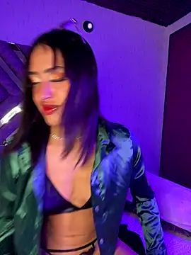 MichelleDiaz Pink online show from November 12, 4:35 am