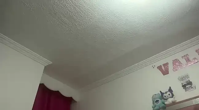 Snapshot of hellokitty__valery chatting on February 21, 5:35 am hellokitty valery online show from February 21, 5:35 am