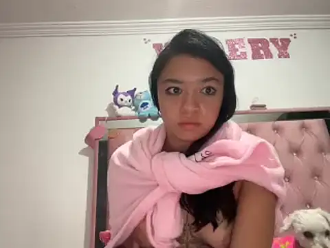 Snapshot of hellokitty__valery chatting on February 28, 3:48 am hellokitty valery online show from February 28, 3:48 am