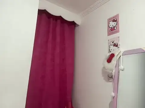 Snapshot of hellokitty__valery chatting on March 7, 1:42 am hellokitty valery online show from March 7, 1:42 am