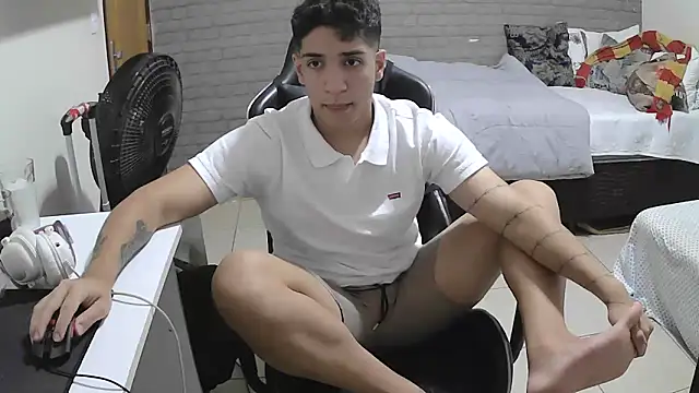 Snapshot of brancooodonto chatting on October 11, 2:55 am brancooodonto online show from October 11, 2:55 am