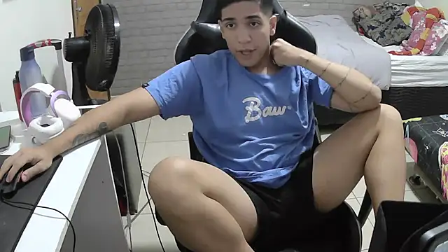 Snapshot of brancooodonto chatting on October 13, 1:49 am brancooodonto online show from October 13, 1:49 am