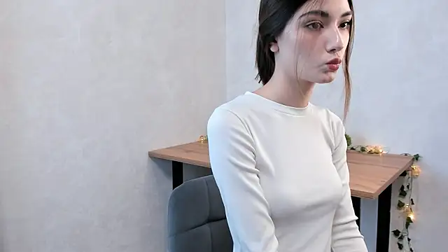 FloraEves online show from March 1, 4:15 am