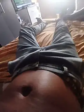 Snapshot of TheBlackT chatting on June 10, 12:26 pm TheBlackT online show from June 10, 12:26 pm