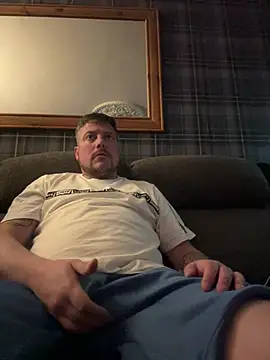 Snapshot of rickalishas8819 chatting on March 16, 6:34 pm rickalishas8819 online show from March 16, 6:34 pm