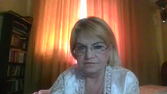 Heidi-Helga online show from February 27, 4:52 am