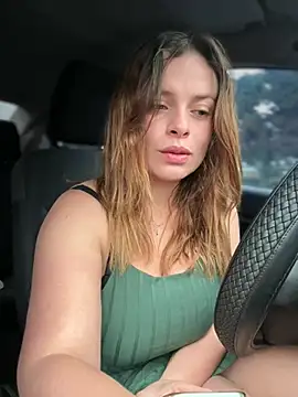 Snapshot of gynna_kimera chatting on February 23, 12:57 pm gynna kimera online show from February 23, 12:57 pm