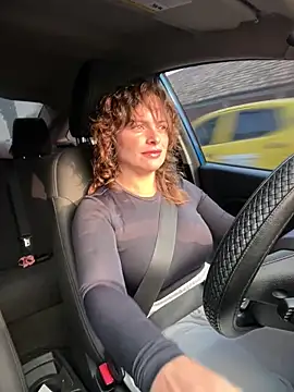 Snapshot of gynna_kimera chatting on March 25, 12:11 pm gynna kimera online show from March 25, 12:11 pm