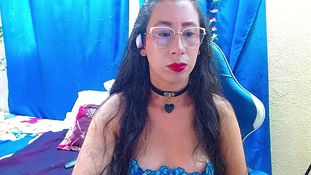 Snapshot of Gia_leinn chatting on May 30, 7:00 pm Gia leinn online show from May 30, 7:00 pm