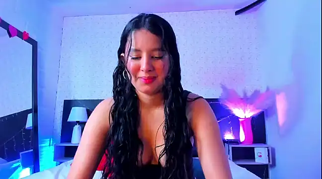 BonnieeAndClyde online show from March 13, 6:12 pm