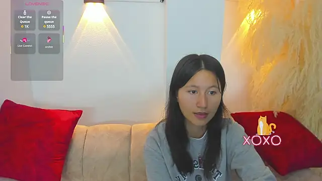 xoxo kiitty online show from March 9, 11:47 am