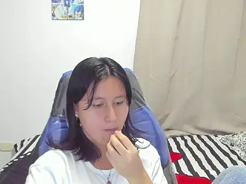 xoxo kiitty online show from October 2, 3:46 am