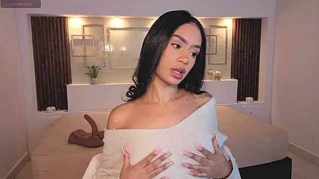 ChloeMoon9 online show from October 17, 12:19 pm