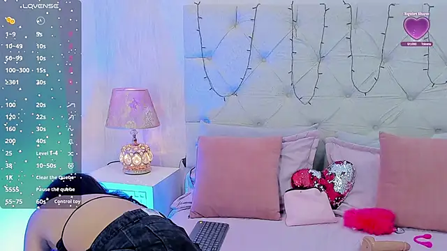 goth tasha online show from September 10, 7:47 pm