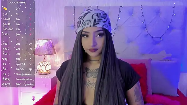 goth tasha online show from January 13, 7:30 pm