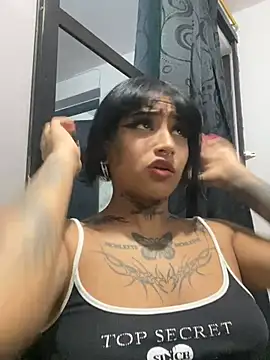 Snapshot of goth_tasha chatting on March 15, 3:45 am goth tasha online show from March 15, 3:45 am