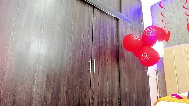 Snapshot of ava-am chatting on September 29, 1:22 am ava-am online show from September 29, 1:22 am