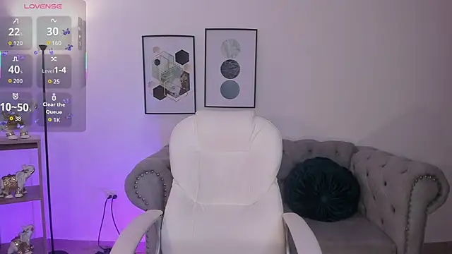 Ivyy Moon  online show from December 23, 4:43 am