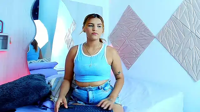 ZaraRousse online show from September 27, 3:33 am