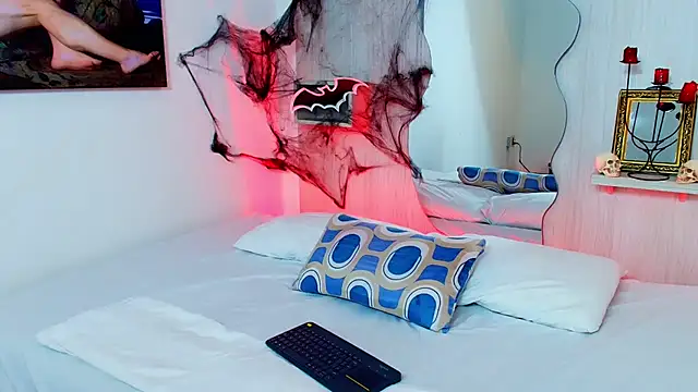 ZaraRousse online show from October 19, 10:21 pm