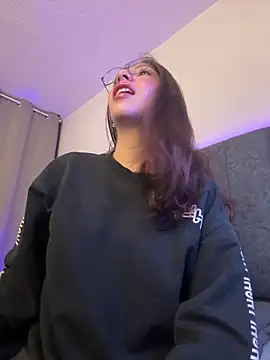 Dirty-Bunnyyy online show from February 19, 3:13 am