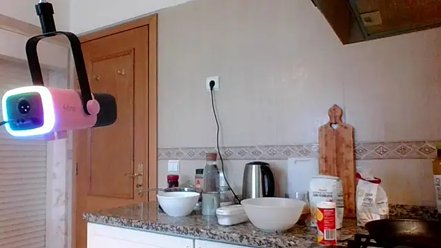 Della Ideal online show from February 27, 10:26 am