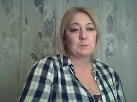 ArielXLoveresss online show from February 26, 6:11 pm