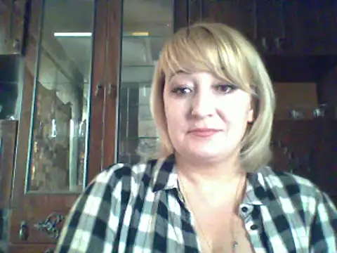 ArielXLoveresss online show from March 5, 3:07 pm