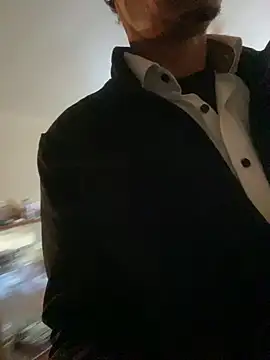 rogerdik76 online show from April 4, 7:28 am