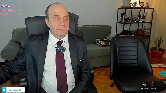 Snapshot of masterboy50 chatting on March 8, 8:01 pm masterboy50 online show from March 8, 8:01 pm