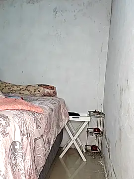 Snapshot of xyz089 chatting on December 18, 8:09 am xyz089 online show from December 18, 8:09 am