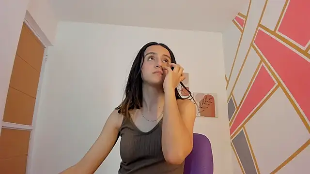 tiny molly online show from March 3, 5:39 pm