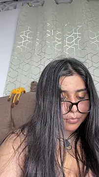 virginbrunette99 online show from March 21, 8:19 am