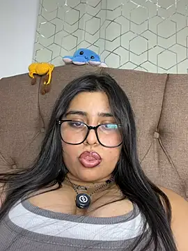 Snapshot of virginbrunette99 chatting on June 20, 4:48 am virginbrunette99 online show from June 20, 4:48 am