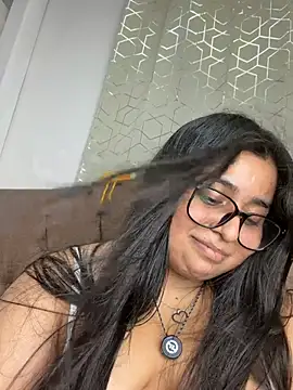 Snapshot of virginbrunette99 chatting on June 29, 7:25 am virginbrunette99 online show from June 29, 7:25 am