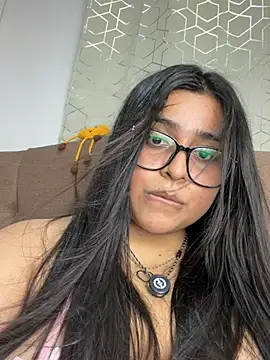 Snapshot of virginbrunette99 chatting on July 2, 5:57 am virginbrunette99 online show from July 2, 5:57 am