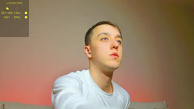 your super hero online show from February 8, 7:39 pm